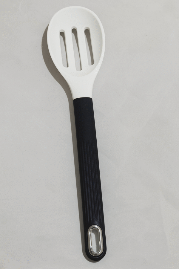 معلقة مشقوقة بيد نايلون